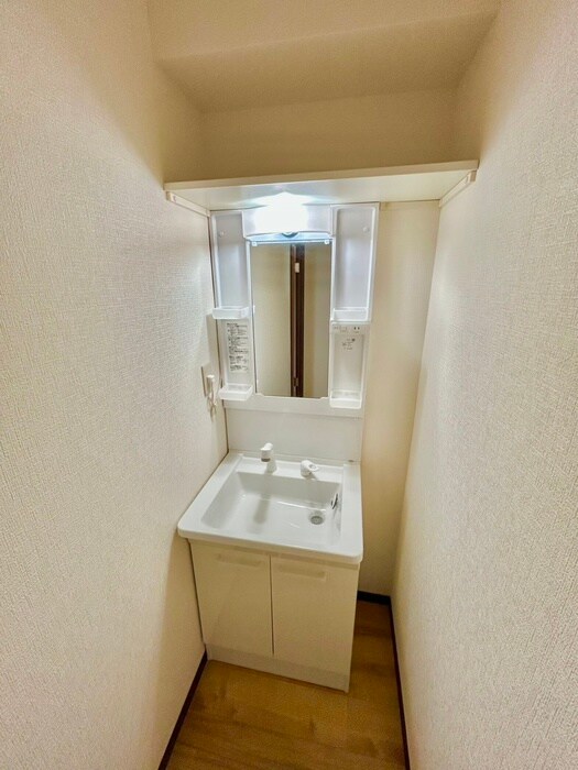 物件内観写真13　(洗面)