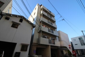 エヌズコートウエスト外観写真