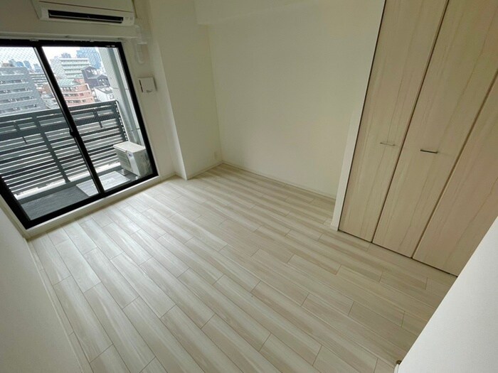 物件内観写真10　(居室)