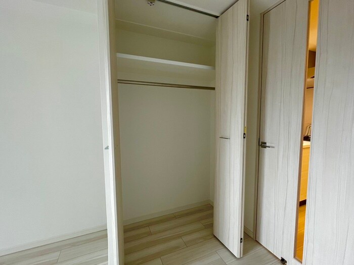 物件内観写真13　(収納)