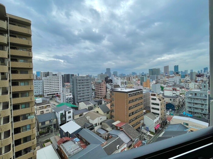 物件内観写真22　(室内からの展望)