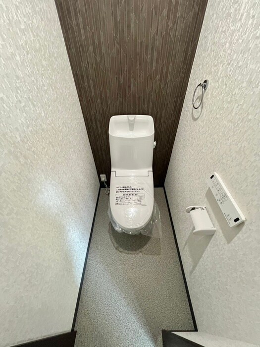 物件内観写真12　(トイレ)