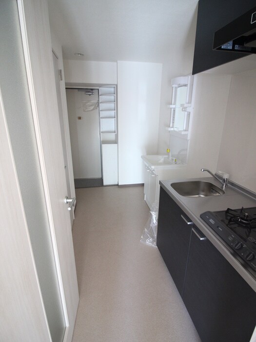 物件内観写真17　(廊下)