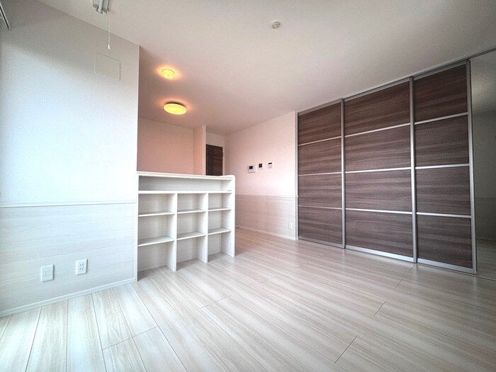 物件内観写真8　(居室)