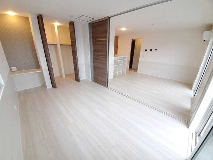 物件内観写真8　(居室)