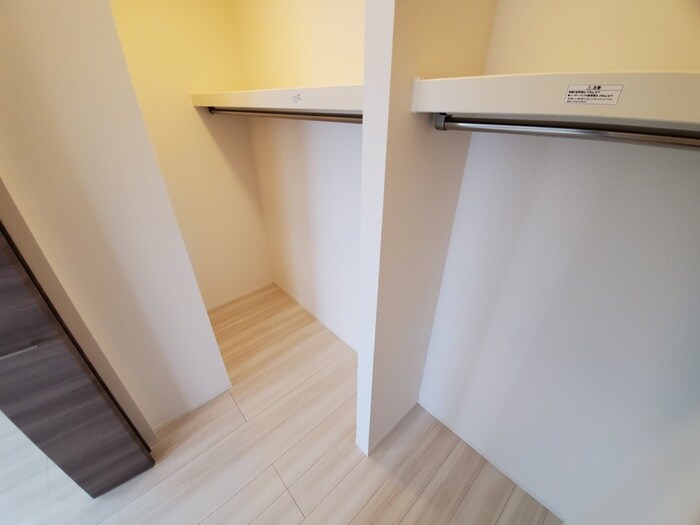 物件内観写真13　(収納)