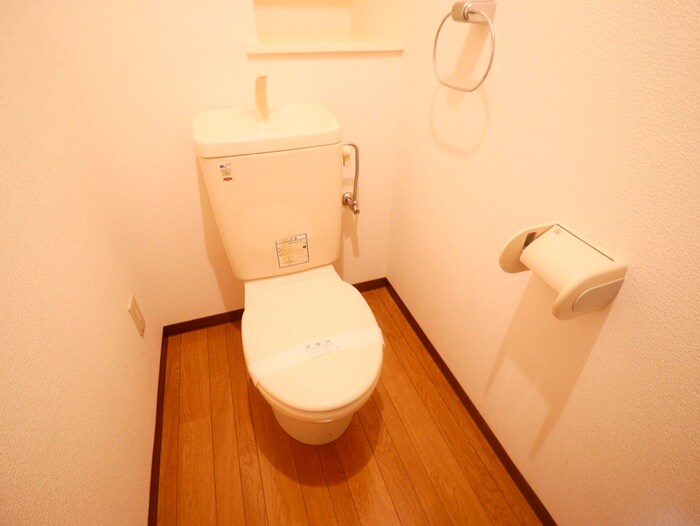 物件内観写真12　(トイレ)