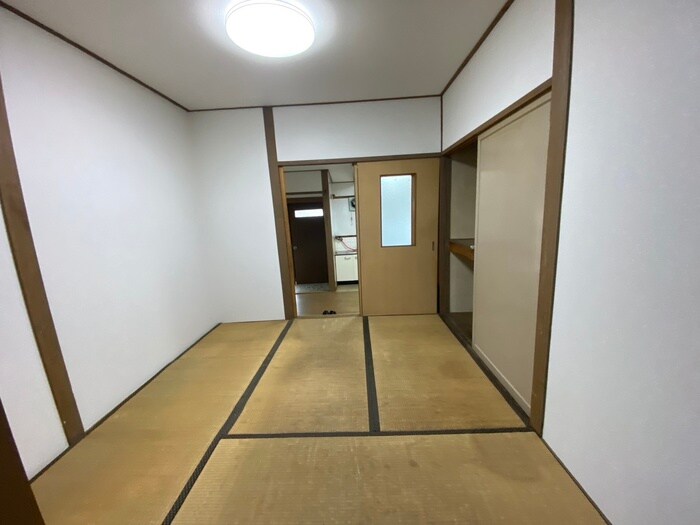 物件内観写真9　(居室)