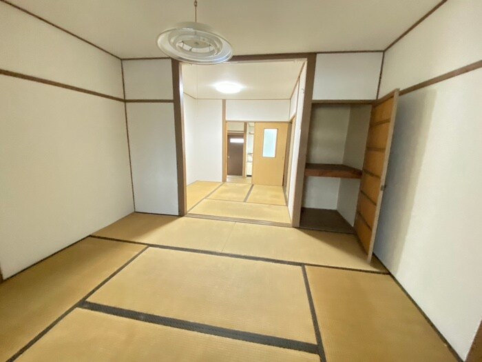 物件内観写真10　(居室)