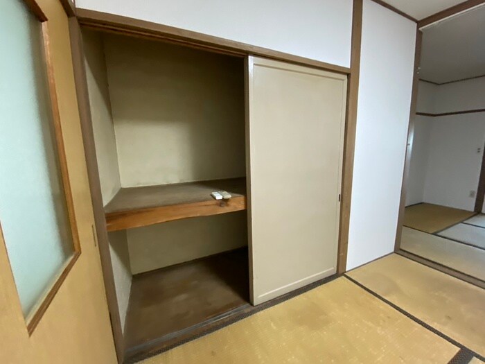 物件内観写真11　(収納)