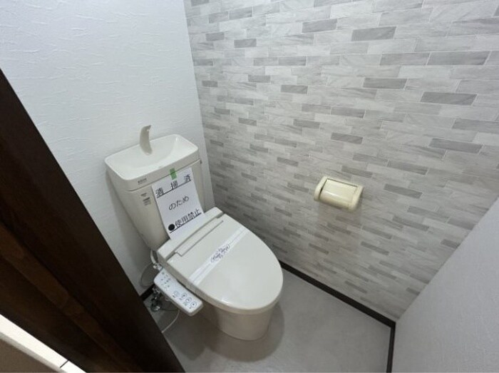 物件内観写真11　(トイレ)