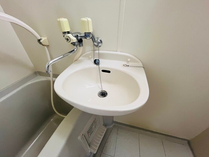 物件内観写真11　(洗面)