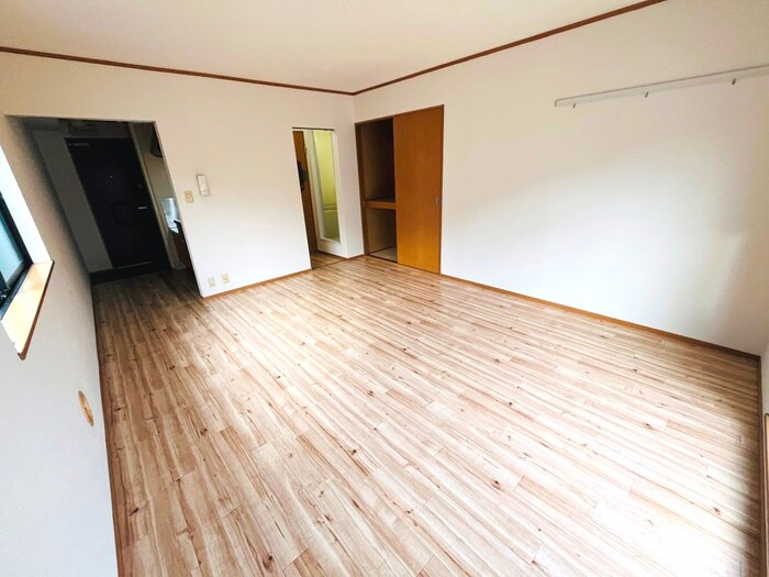 物件内観写真18　(居室)