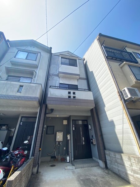 北花山中道町９－１７貸家外観写真