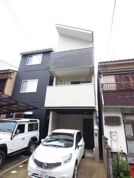 桂川貸家外観写真