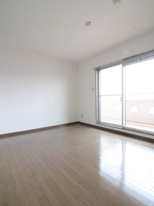 物件内観写真12　(居室)