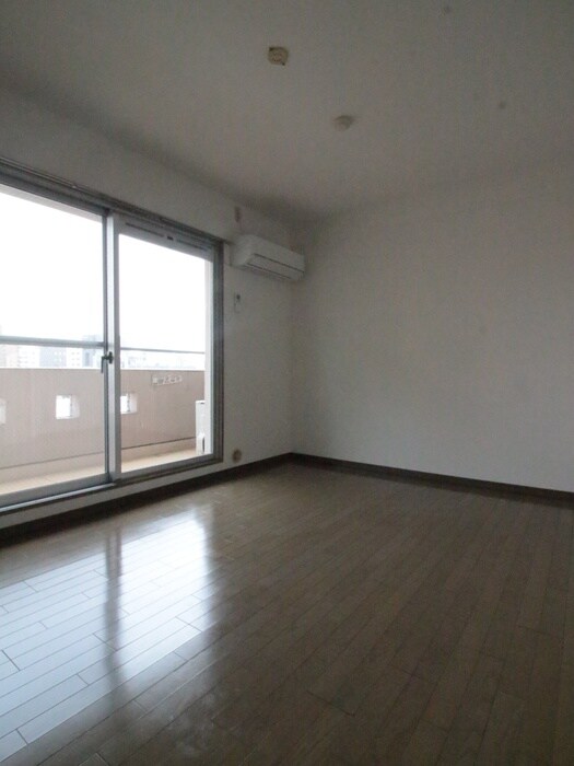 物件内観写真13　(居室)