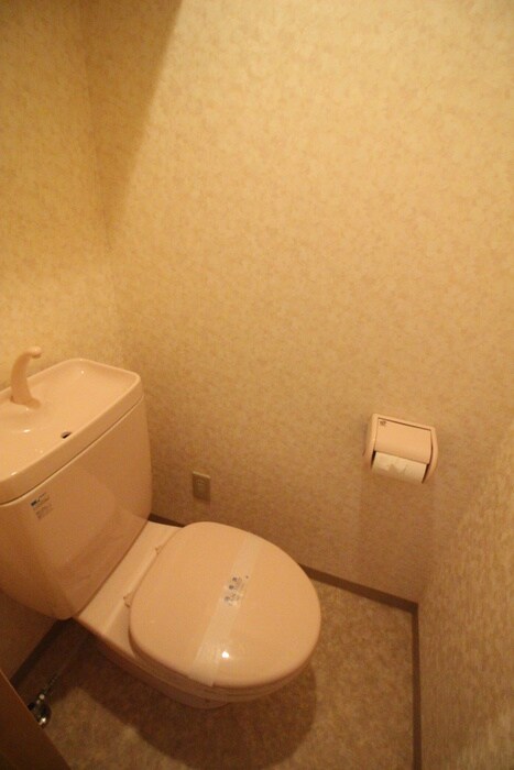 物件内観写真7　(トイレ)