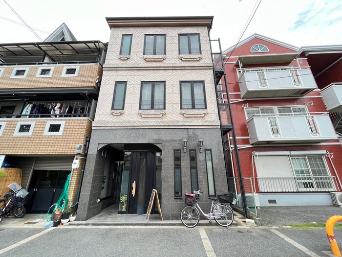 物件外観写真1　(外観写真)