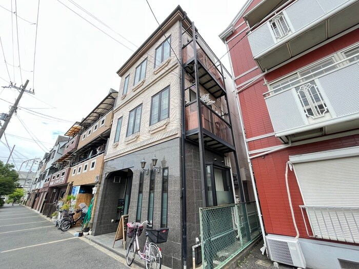 物件外観写真2　(外観写真)