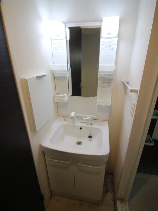 物件内観写真9　(洗面)