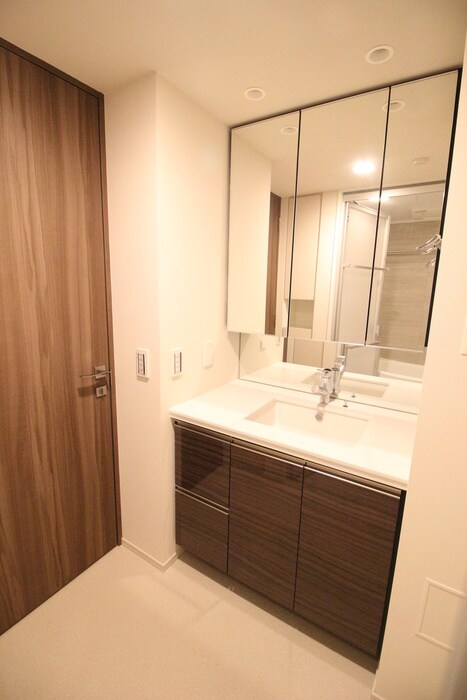 物件内観写真11　(洗面)