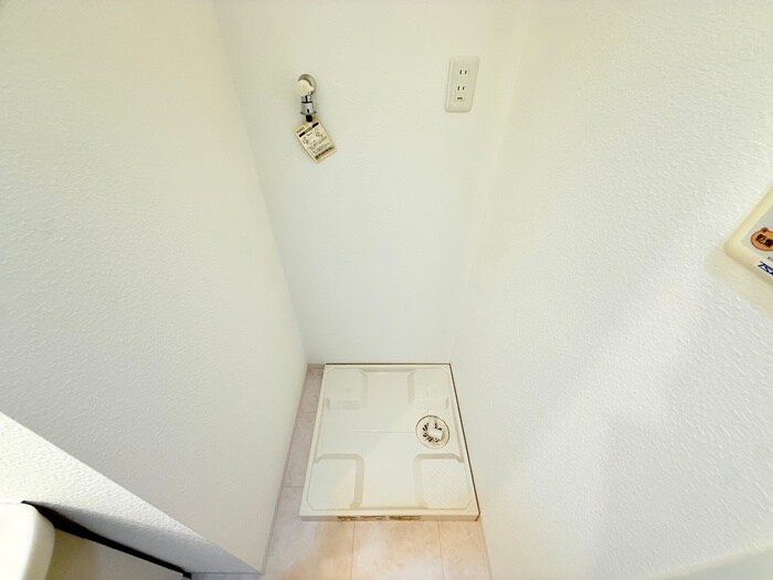 物件内観写真22　(洗濯機置場)
