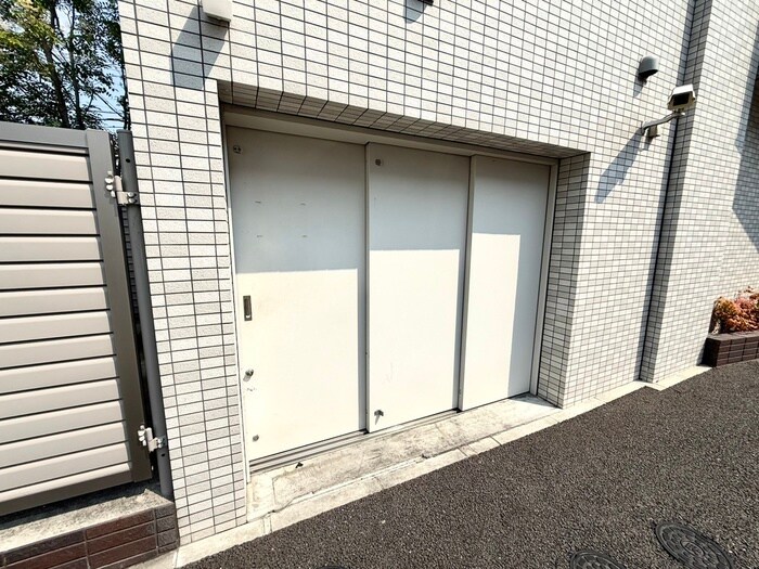 物件外観写真6　(建物設備)