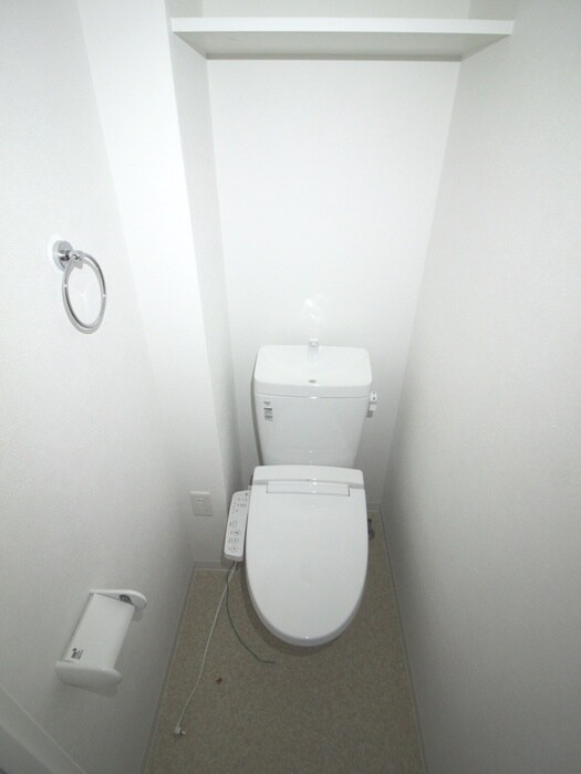 物件内観写真9　(トイレ)