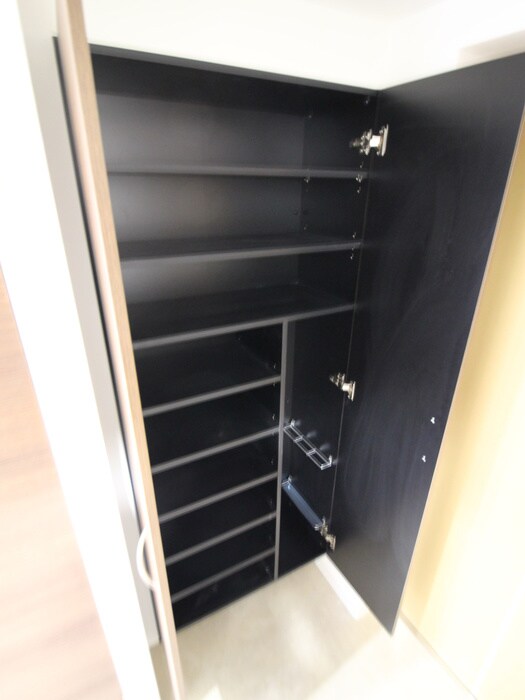 物件内観写真19　(靴箱)