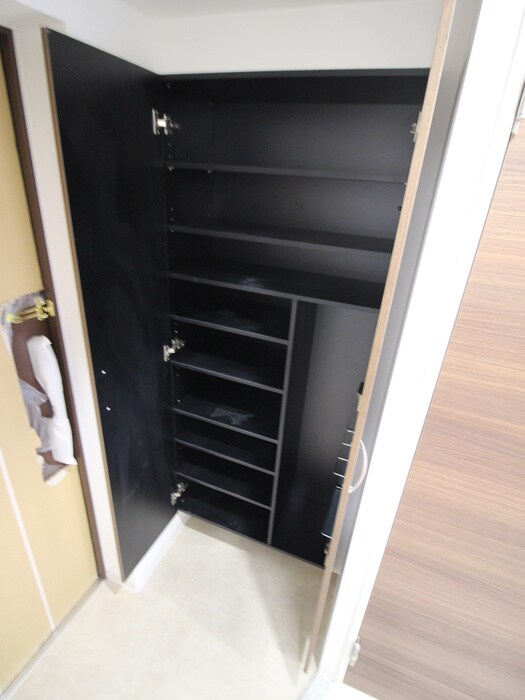 物件内観写真20　(廊下)