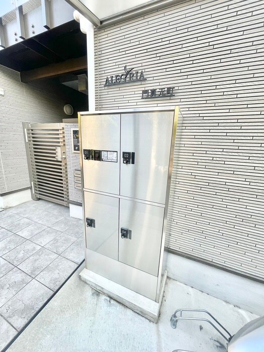 物件外観写真4　(建物設備)