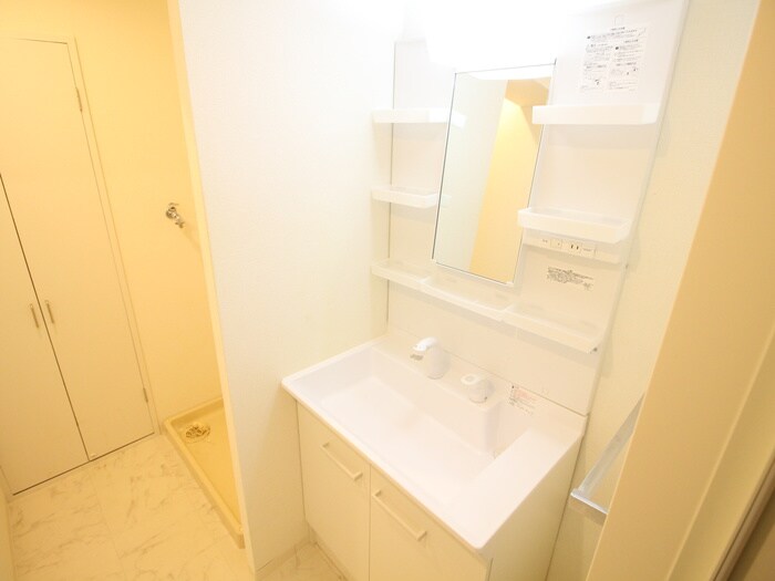 物件内観写真12　(洗面)