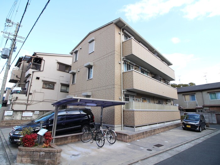 物件外観写真1　(外観写真)