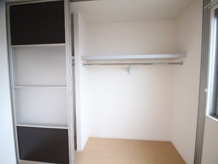 物件内観写真22　(収納)