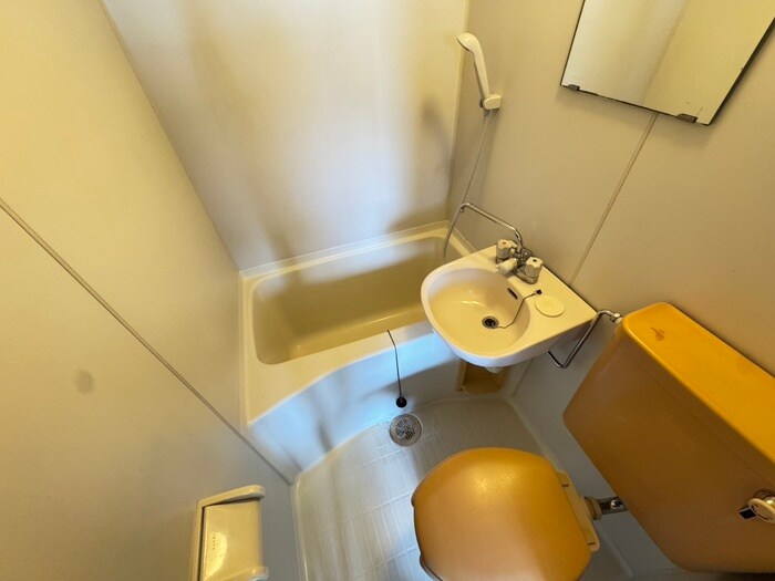 プレアール田辺のバス