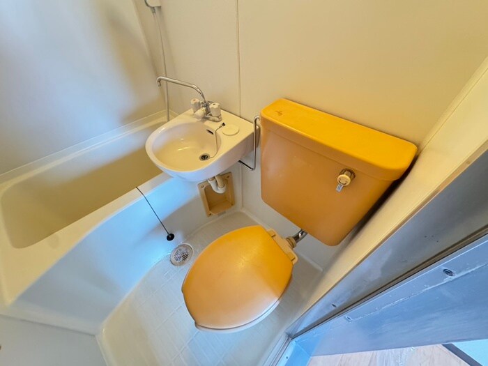 物件内観写真11　(トイレ)