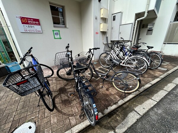駐輪場