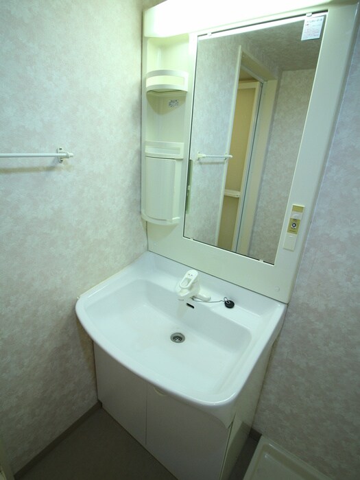 物件内観写真13　(洗面)