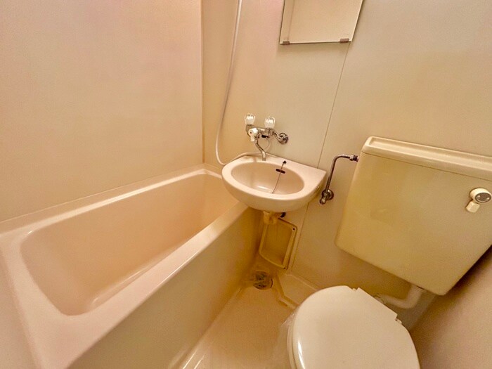 物件内観写真11　(トイレ)