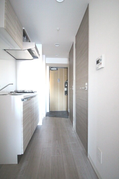 物件内観写真17　(廊下)