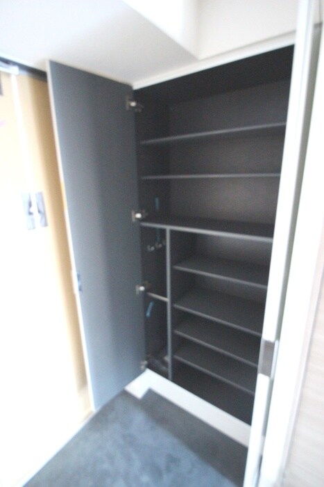 物件内観写真18　(靴箱)