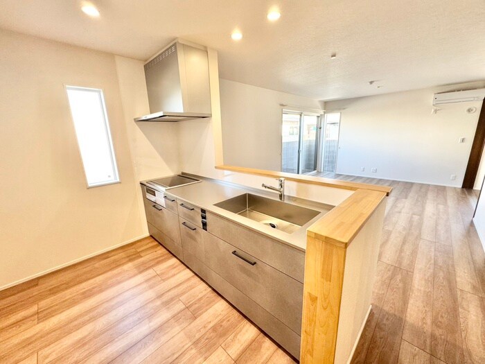 物件内観写真8　(キッチン)