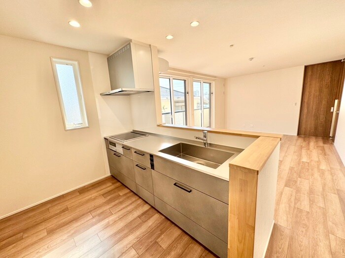 物件内観写真8　(キッチン)