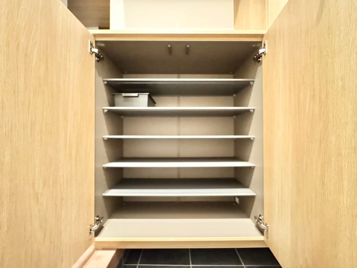 物件内観写真14　(靴箱)