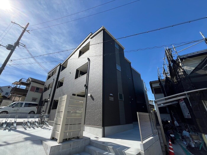 物件外観写真1　(外観写真)