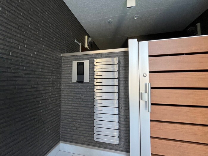 物件外観写真6　(建物設備)