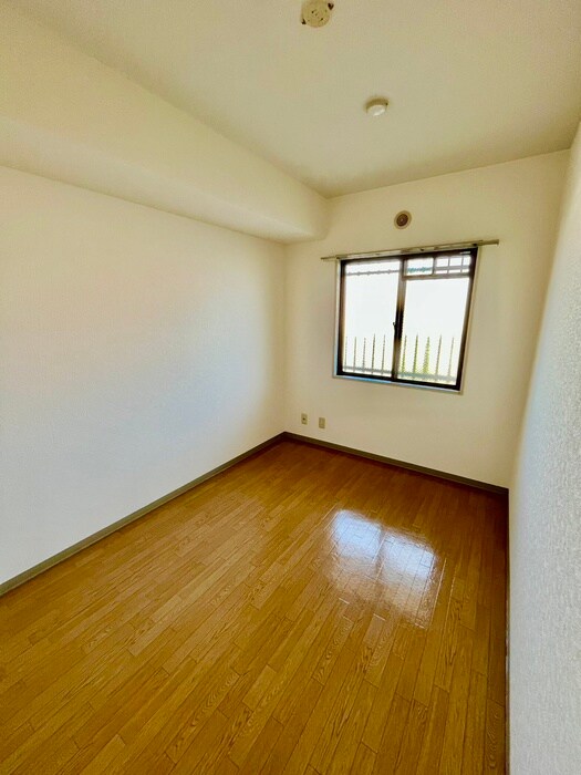 物件内観写真22　(居室)