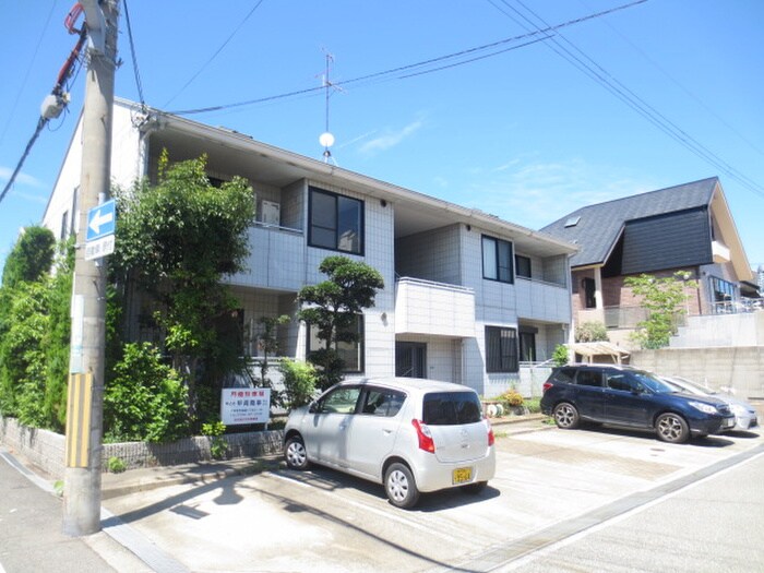 物件外観写真1　(外観写真)