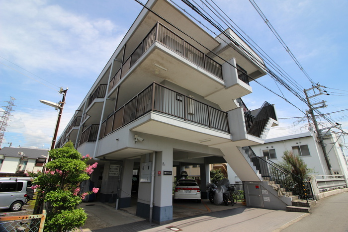 川端マンション